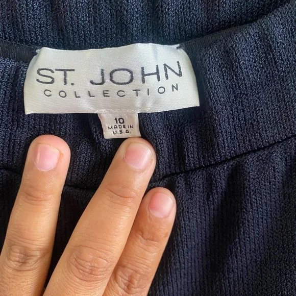 Elegant Black Women's Pants - Picture 6 of 13